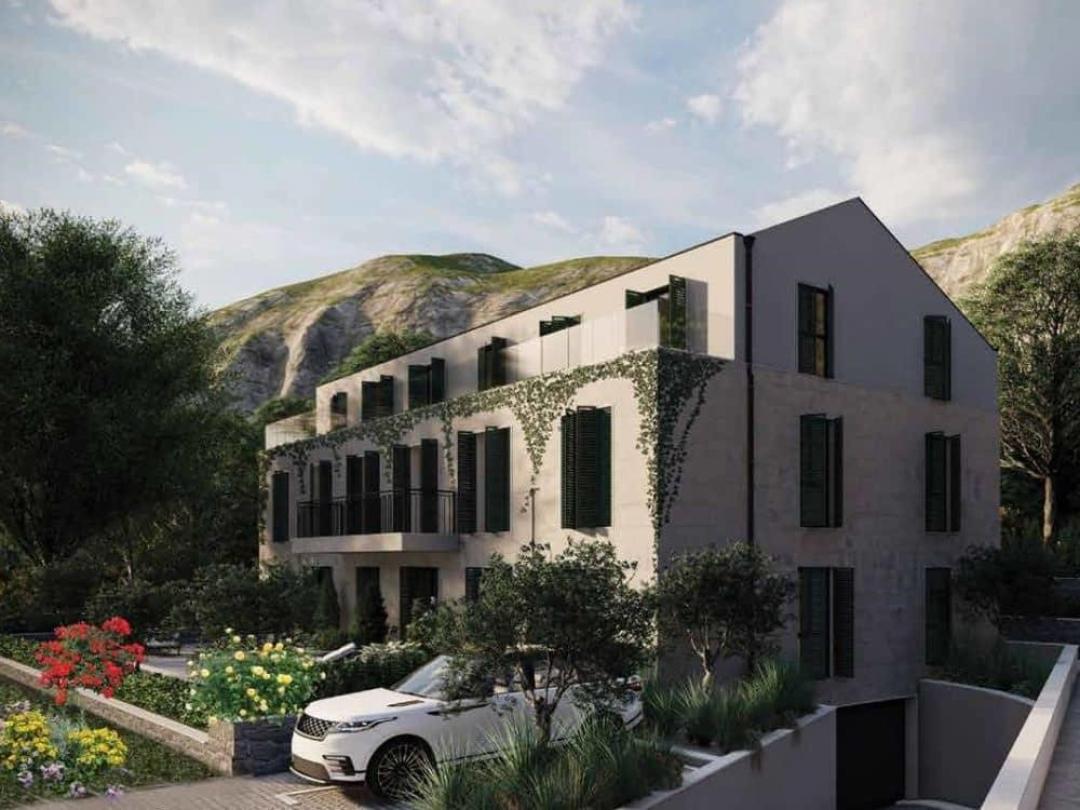<p>Exclusive location in Kotor Bay near the sea</p><p>Small lovely beaches just 90 m</p><p>Sea view from all apartments</p><p>Ground floor apartments with garden</p><p>Consists of only 36 apartments - studios, 1 bd, 2 bd and 3 bd apartments</p><p>&nbsp;</p><p><strong>Prime Location</strong></p><p>Adjacent to the luxurious Porto Montenegro and close to many elite landmarks, UNESCO's Kotor, and&nbsp;lively Budva, this complex is at the crossroads of culture and opulence. Its prime positioning affords easy&nbsp;access to top international schools and major airports in Tivat, Podgorica, and Dubrovnik.</p><p><strong>Thriving Community and Lifestyle</strong></p><p>More than just a place to live, this development is a portal to a world of upscale living. Steps away from exclusive shopping, gourmet dining, and a plethora of sports and leisure facilities, it&nbsp;serves as a hub for a vibrant international scene. Here, a rich, active lifestyle awaits, offering year-round&nbsp;engagement for all tastes.</p><p><strong>Investment with Attractive Returns</strong></p><p>The project emerges as an ideal investment. Beyond financial benefits, it offers entry into a realm where luxury, convenience, and culture converge,&nbsp;making it a standout opportunity for discerning investors.</p><p>&nbsp;</p><p>Open-plan living and dining area with parket flooring for a seamless look. Expansive windows ensuring spaces are flooded with natural light. Smartly designed interiors maximizing both function and aesthetic appeal. Dropped ceilings throughout for a modern and spacious atmosphere. Designer lighting fixtures serving as centerpieces in each room. Bedrooms with parket flooring, creating a warm and inviting ambiance. Hand-selected materials throughout, offering understated luxury and elegance.</p><p>&nbsp;</p>